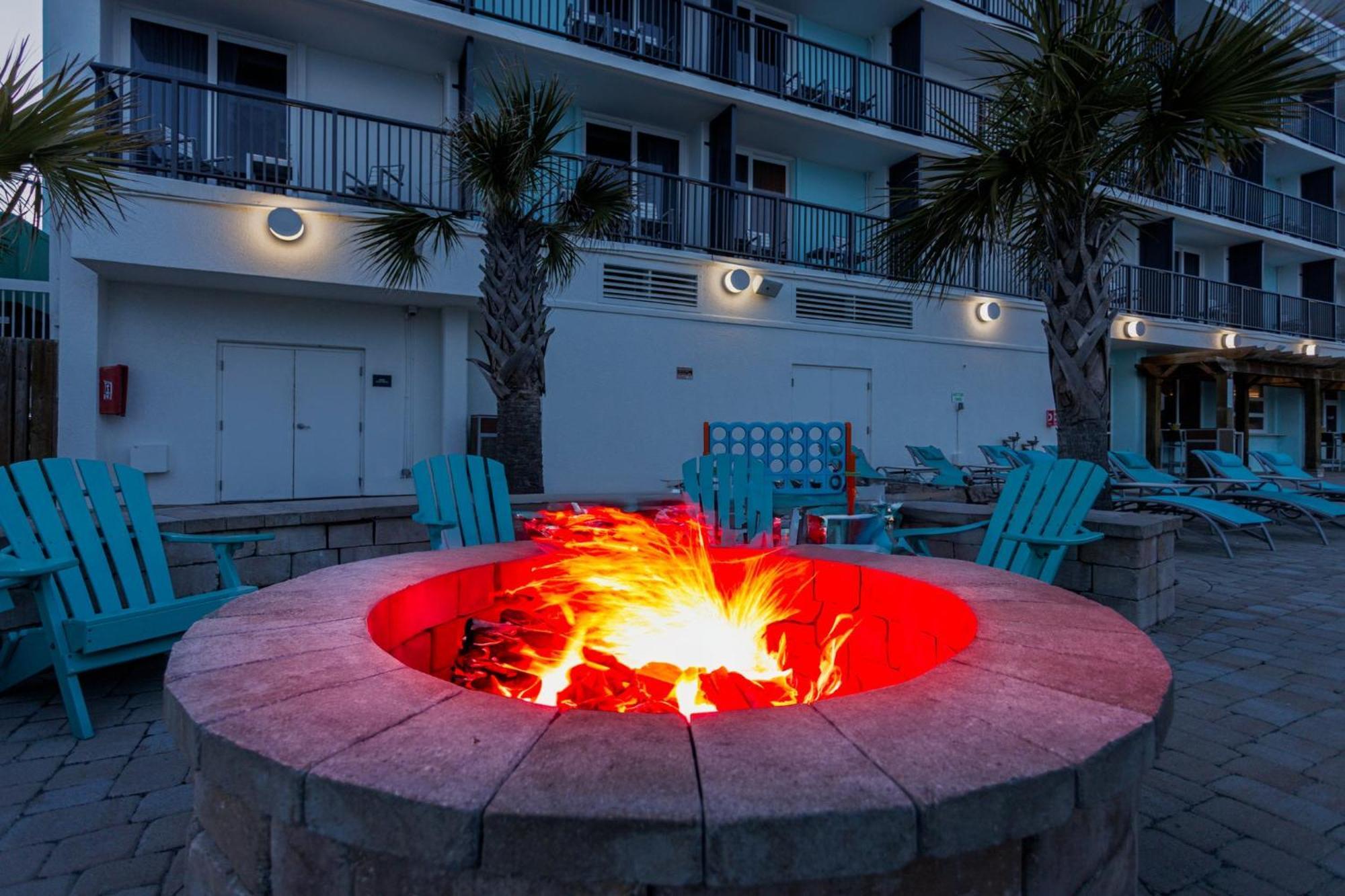 Holiday Inn Resort Oceanfront At Surfside Beach By Ihg Exteriér fotografie