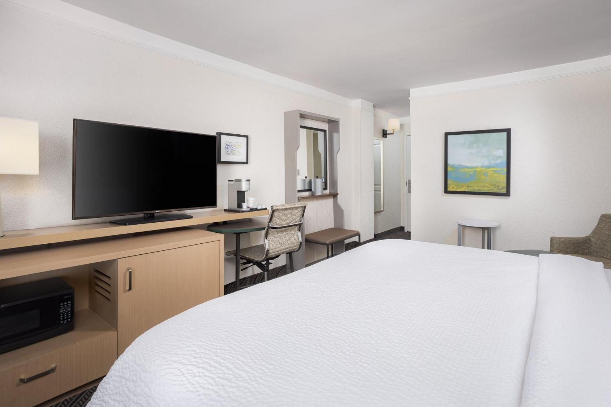 Holiday Inn Resort Oceanfront At Surfside Beach By Ihg Exteriér fotografie