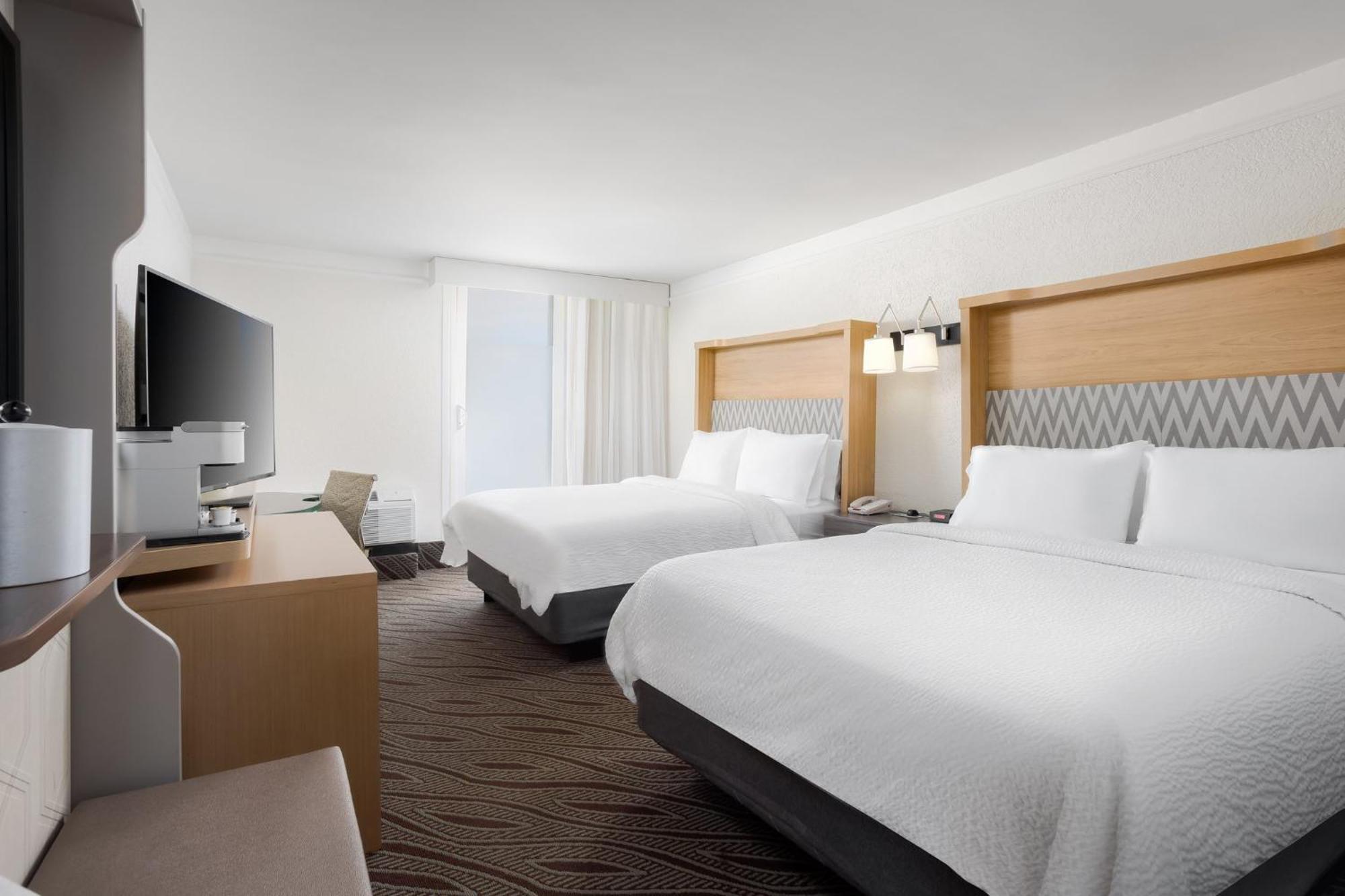 Holiday Inn Resort Oceanfront At Surfside Beach By Ihg Exteriér fotografie
